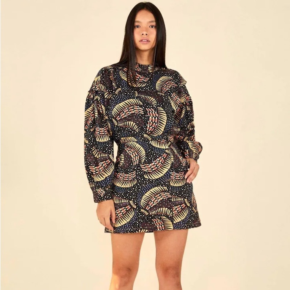 SOLD Farm Rio Wild Bananas Canvas Printed Long-Sleeve Black Mini Dress Size S